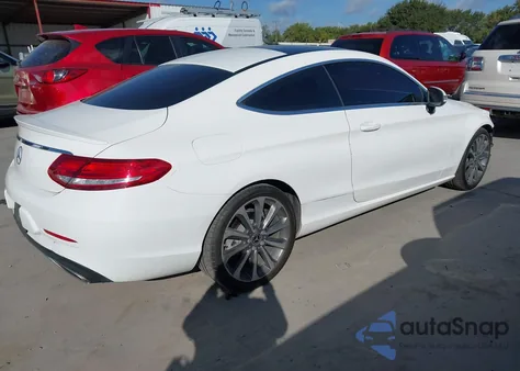 2018 Mercedes-Benz C 300 из США, поврежденный, VIN WDDWJ4JB4JF685106